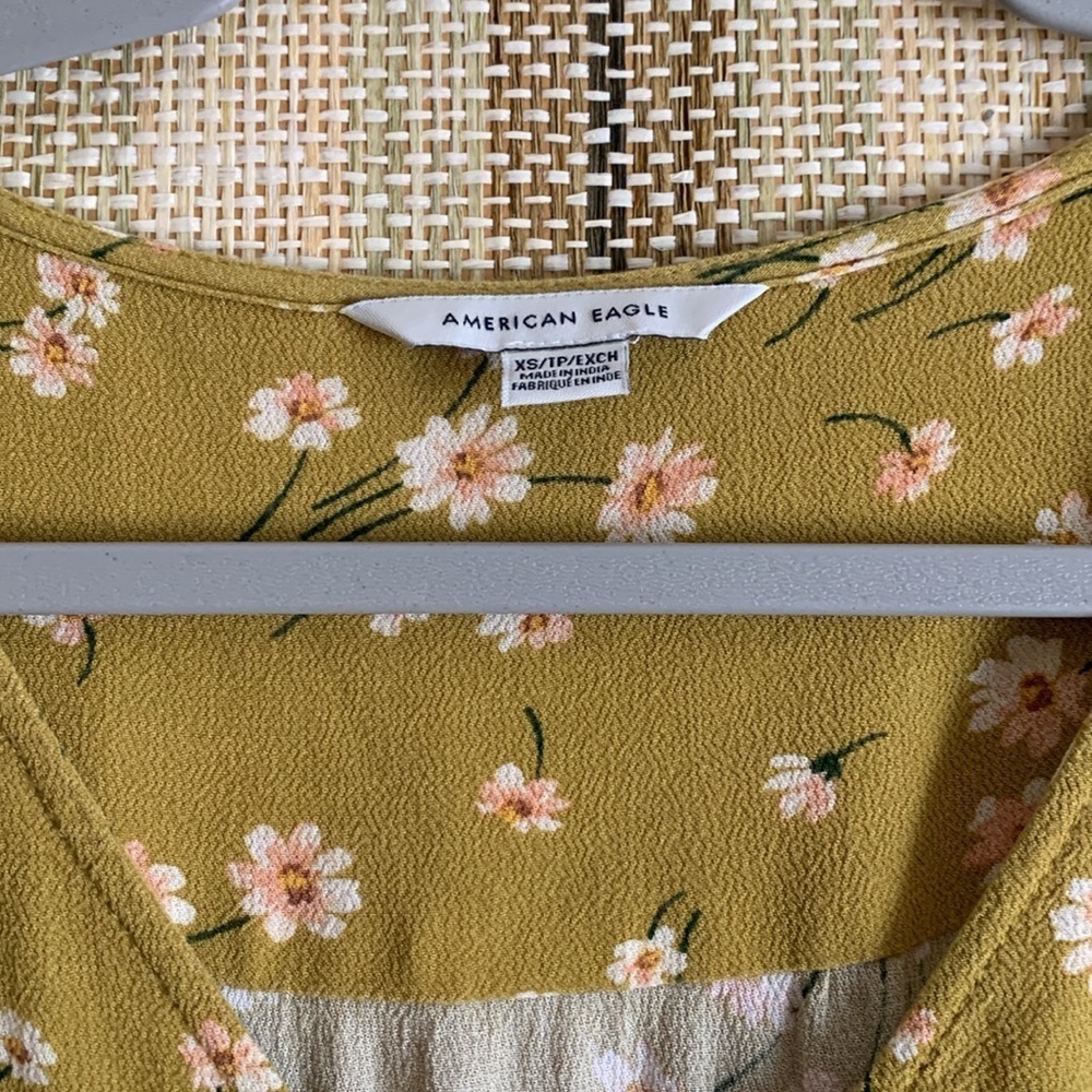 American Eagle Yellow Dress XS Floral Design Women’s Clothing Casual Summer - Picture 3 of 4